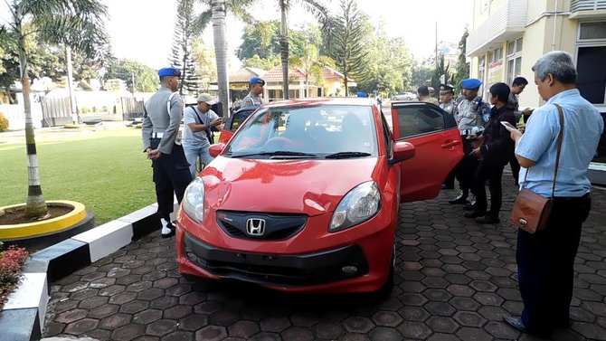 mobil mahasiswa unsoed yang diculik