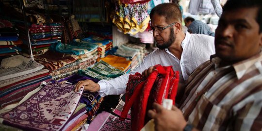 Belanja cenderamata khas Makkah
