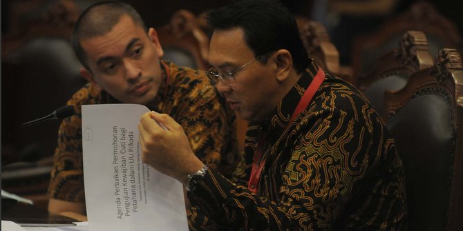 ahok foke era minta Foke berikan di reklamasi data  merdeka.com siap  KPK Ahok
