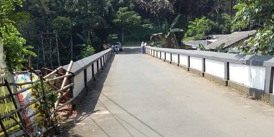 Berbahaya & rawan ambruk, Jembatan Panus di Depok harus ditutup