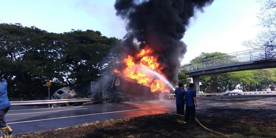 Sopir truk BBM yang terbakar di Tol Sidoarjo jadi tersangka