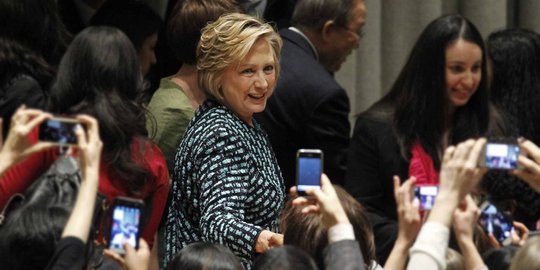 Terdiagnosa Pneumonia, Hillary batalkan kunjungan ke West Coast