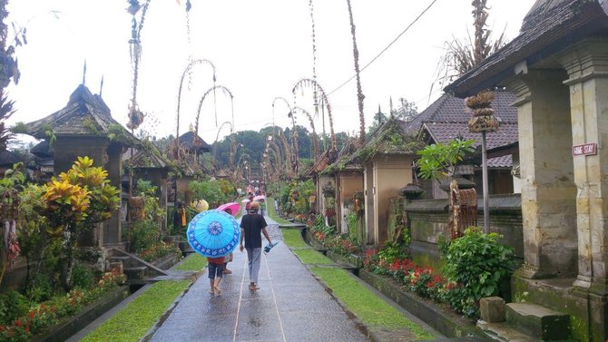Keindahan Desa Panglipuran Bali yang disebut terbersih di 