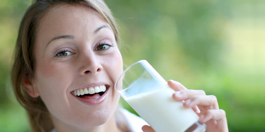 7 Cara cepat menguatkan kembali tulang yang pernah patah