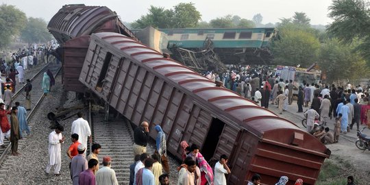 Tragisnya tabrakan kereta di Pakistan, 6 tewas dan ratusan terluka