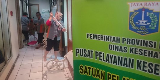 Diguyur hujan siang hari, kantor Ahok kebanjiran