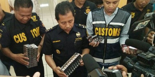 Bea Cukai Sulawesi gagalkan penyelundupan 5 juta batang rokok ilegal