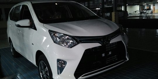 Jika Calya dipesan 21.700 unit, Daihatsu Sigra baru 12.414