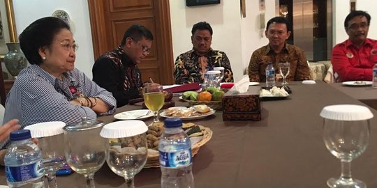 'Dukung Ahok, Megawati punya agenda tersembunyi di 2019'