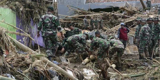 Korban tewas banjir bandang di Garut bertambah jadi 26 orang