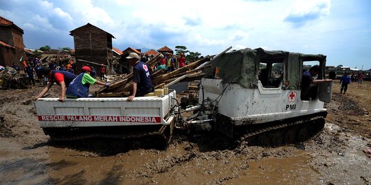 PMI kerahkan hagglund untuk evakuasi korban banjir bandang Garut