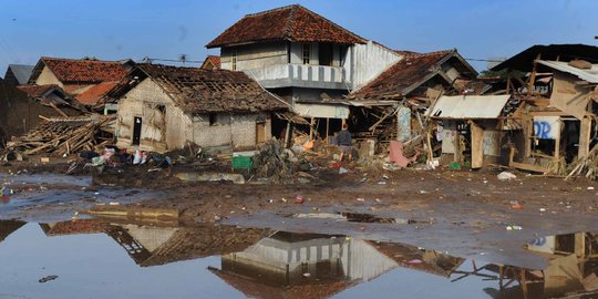 Menteri Basuki akan bangun rusun untuk relokasi korban banjir Garut