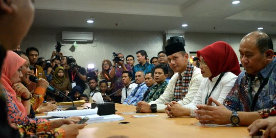 Agus Yudhoyono menangis saat ucapkan pidato perpisahan ke TNI