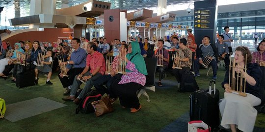 PT Angkasa Pura II gelar pertunjukan seni di Terminal 3