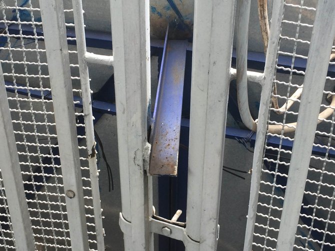 jembatan penyeberangan orang