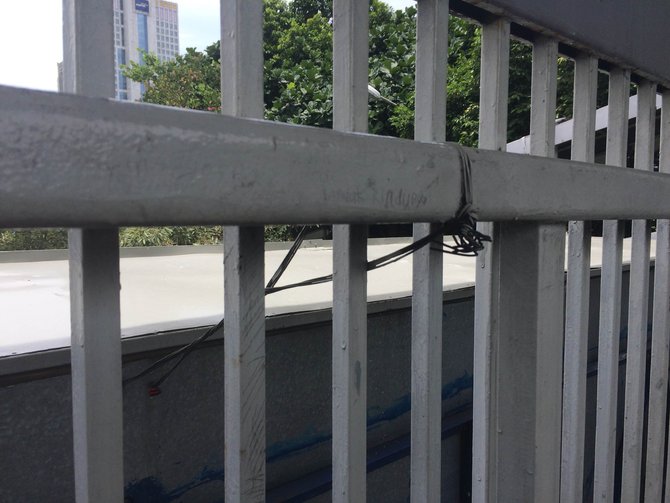 jembatan penyeberangan orang