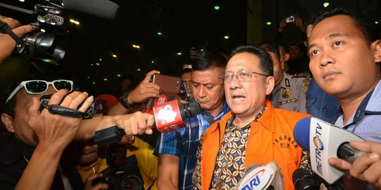 KPK telisik keterlibatan jaksa lain dalam kasus suap gula di Sumbar