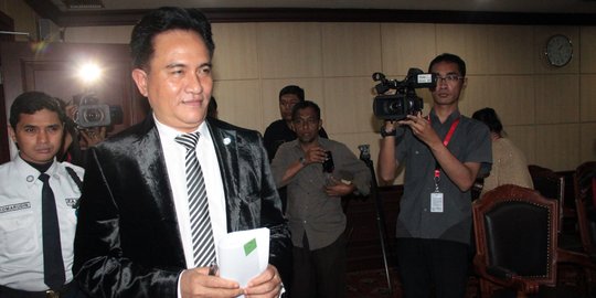 Gagal maju di Pilgub DKI, Yusril cabut status pihak terkait di MK