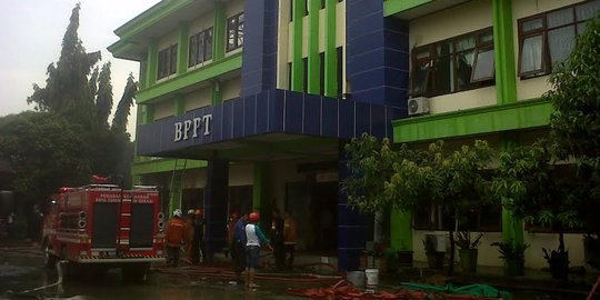 Kebakaran kantor BPPT Bekasi, ratusan ribu dokumen perizinan ludes