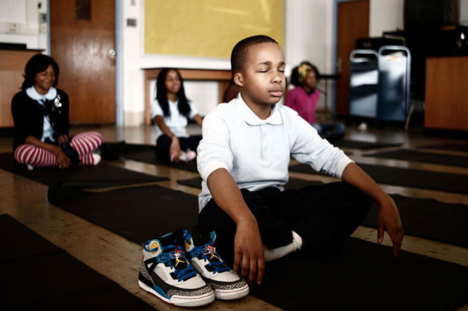 program holistic me di robert w coleman school
