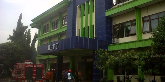 Kebakaran kantor BPPT Kota Bekasi diduga akibat korsleting listrik