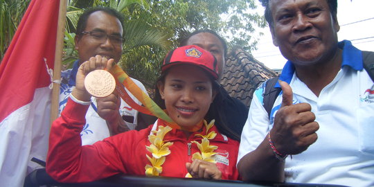 Raih perunggu di Paralympic Brazil, Widiasi diarak keliling Denpasar