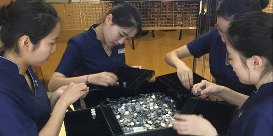 Lima pria nekat ini nyatakan cinta dengan cara paling absurd