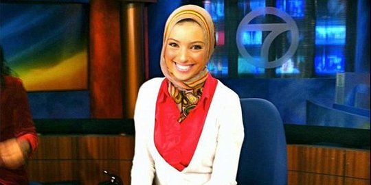 Intip kecantikan Tagouri, wanita berhijab yang jadi model Playboy