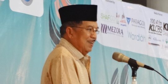 Hadiri HUT KAHMI ke-50, JK minta kader HMI pilih Anies atau Sylviana