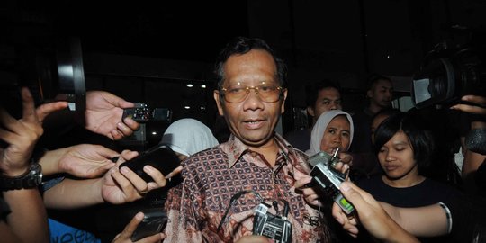 Mahfud MD dukung Anies Baswedan dan Sylviana di Pilgub DKI Jakarta
