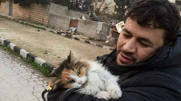 mohammad alaa aljaleel manusia kucing dari aleppo