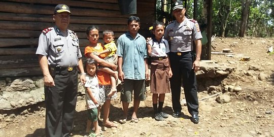 Perjuangan siswi SMP ini demi sekolah dan bantu orangtua tuai pujian