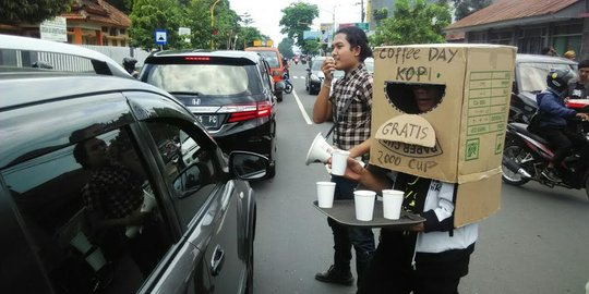 Hari kopi sedunia, 2 ribu gelas kopi dibagikan gratis di Purwokerto