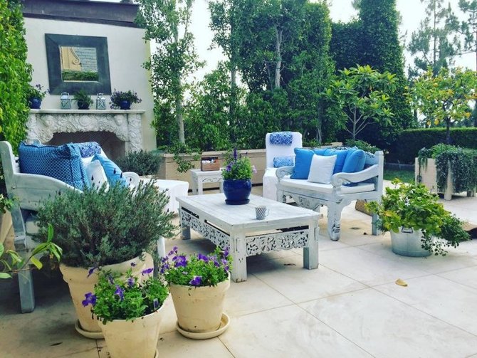 Mengintip megahnya istana kediaman ayah Gigi Hadid 