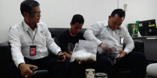 Tergiur Rp 6 juta, Hamdan nekat terbang bawa sabu