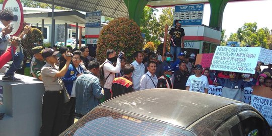 Tuntutan ganti rugi lahan Rp 9 M gagal, massa ancam akan demo lagi