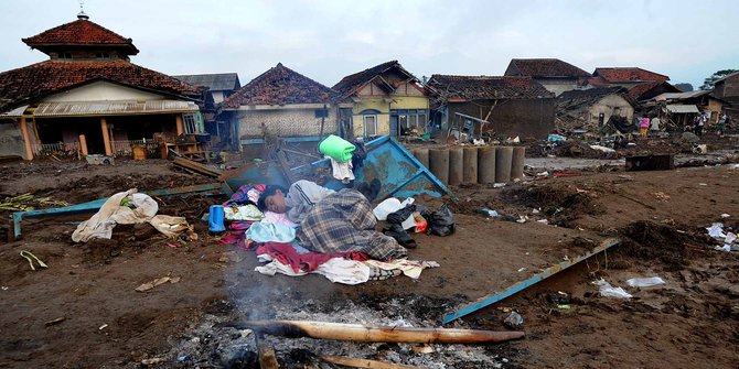 Aher sebut banjir bandang gara-gara warga Garut serobot ...