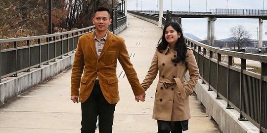 Menengok penampilan modis Annisa Pohan, istri Cagub Agus Yudhoyono