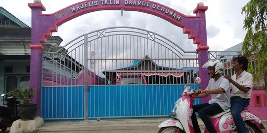 Padepokan Taat Pribadi di Samarinda, dipimpin bekas tukang reparasi