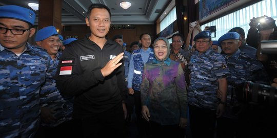 Ini seragam tacticool ala Agus Yudhoyono di Pilgub DKI