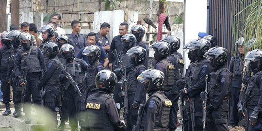 Polisi mau rekonstruksi perampokan, di hotel malah ada sejoli mesum