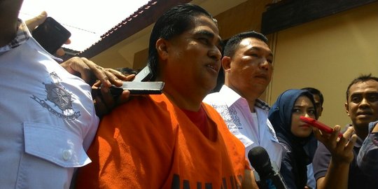 DPO pembunuh dua pengikut Padepokan Dimas Kanjeng menyerahkan diri