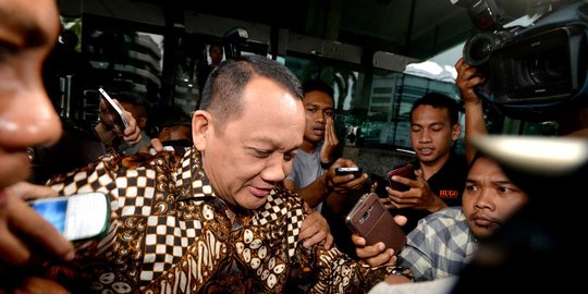 Nurhadi irit bicara usai sembilan jam diperiksa KPK