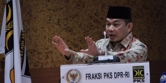 Politikus PKS soal hak politik TNI: Jika berbeda, apa yang terjadi?