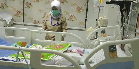 10 Hari pasca operasi, Gesya bayi kembar siam meninggal