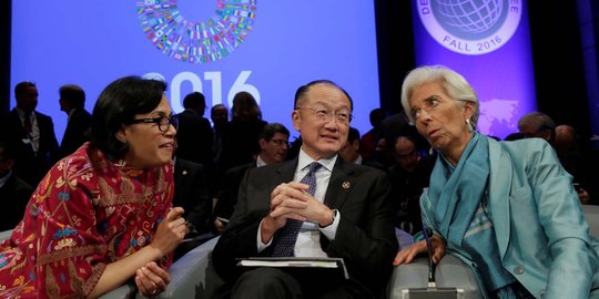 Keakraban Sri Mulyani bersama pimpinan Bank Dunia dan IMF