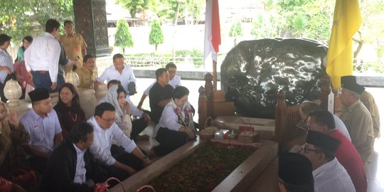 Kesan Ahok, makam Bung Karno bersih dan sempat tegang dengan Risma