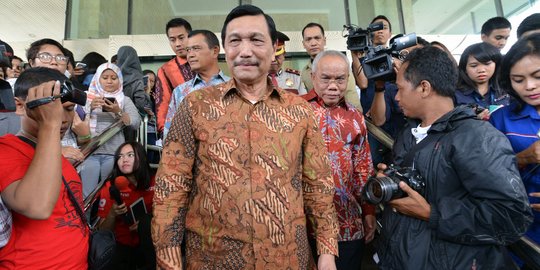 Luhut sebut pemerintah Jepang minati proyek kereta Jakarta-Surabaya