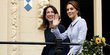 Ke Belanda, Kate Middleton tampil cantik bergaun biru