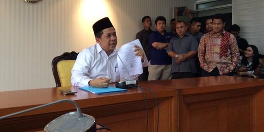 Fahri Hamzah minta Jokowi tak buat sensasi soal OPP
